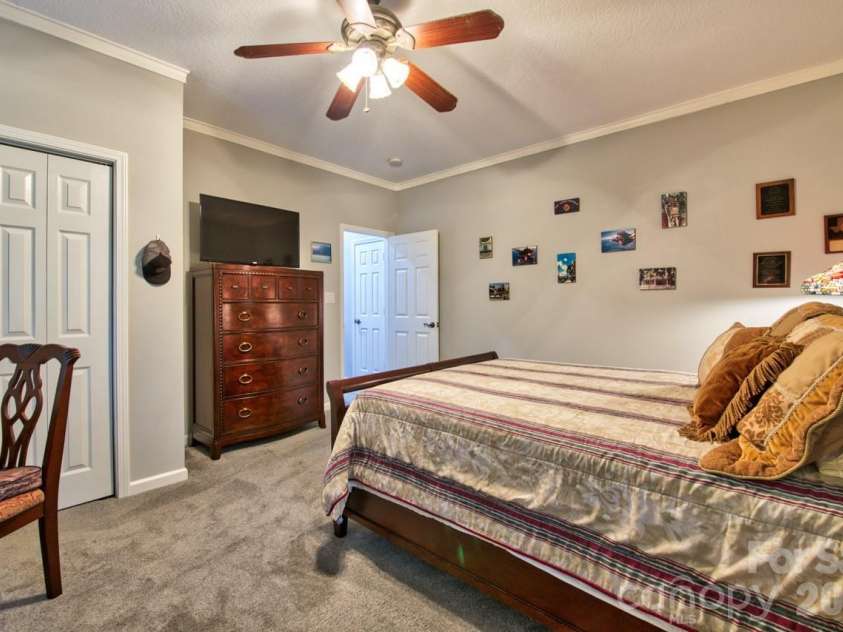 7 Higel Lane, Maggie Valley, NC 28751.  MLS# CAR4400794, YatesRealty ID 36040. 