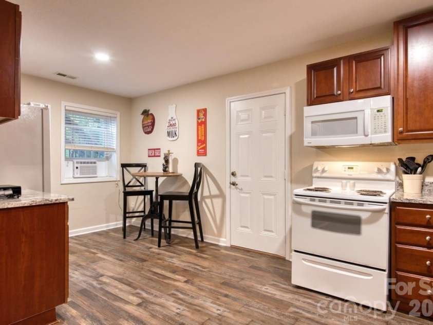 7 Higel Lane, Maggie Valley, NC 28751.  MLS# CAR4400794, YatesRealty ID 36040. 