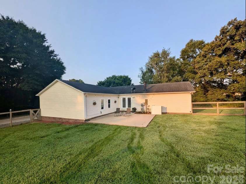 2357 Pleasant Hill Church Road, Grover, NC 28073.  MLS# CAR4314841, YatesRealty ID 36041. 
