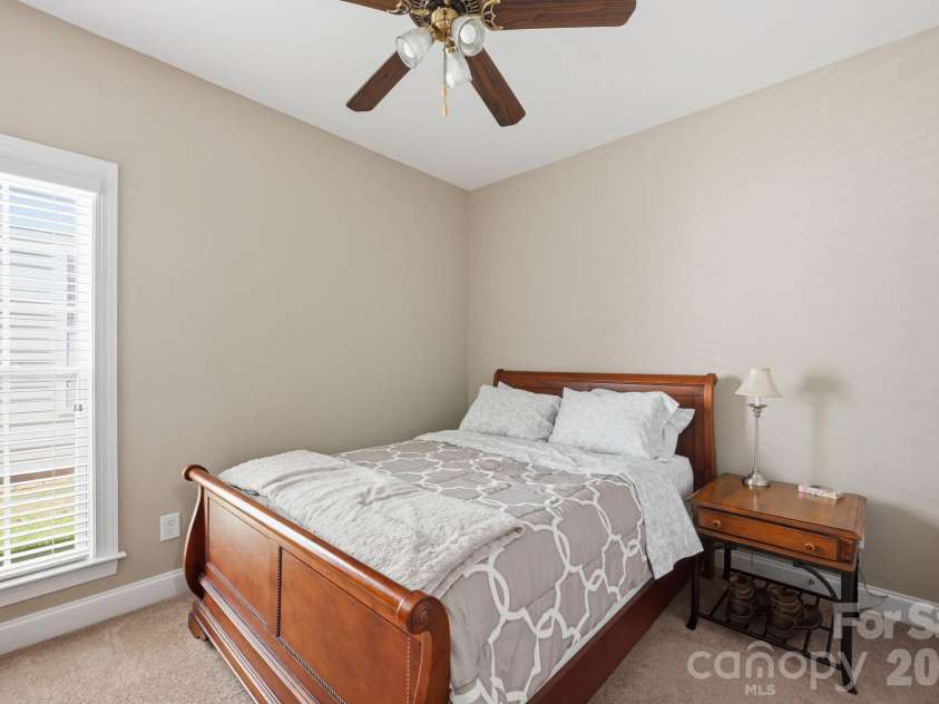4405 Squirrel Trail Lane, Charlotte, NC 28269.  MLS# CAR4434681, YatesRealty ID 36043. Bedroom 3