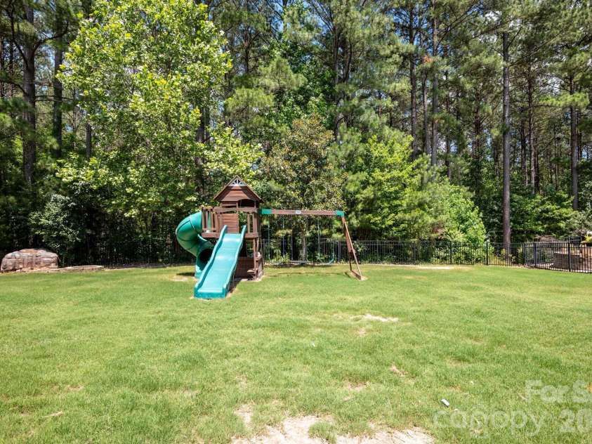 4672 Carrington Drive, Lancaster, SC 29720.  MLS# CAR4389386, YatesRealty ID 36047. Backyard