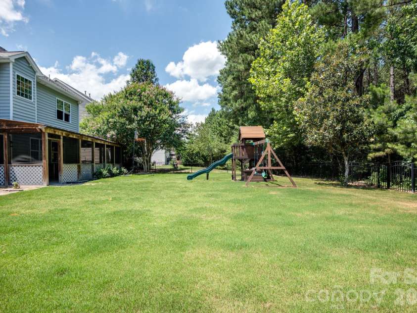 4672 Carrington Drive, Lancaster, SC 29720.  MLS# CAR4389386, YatesRealty ID 36047. Backyard
