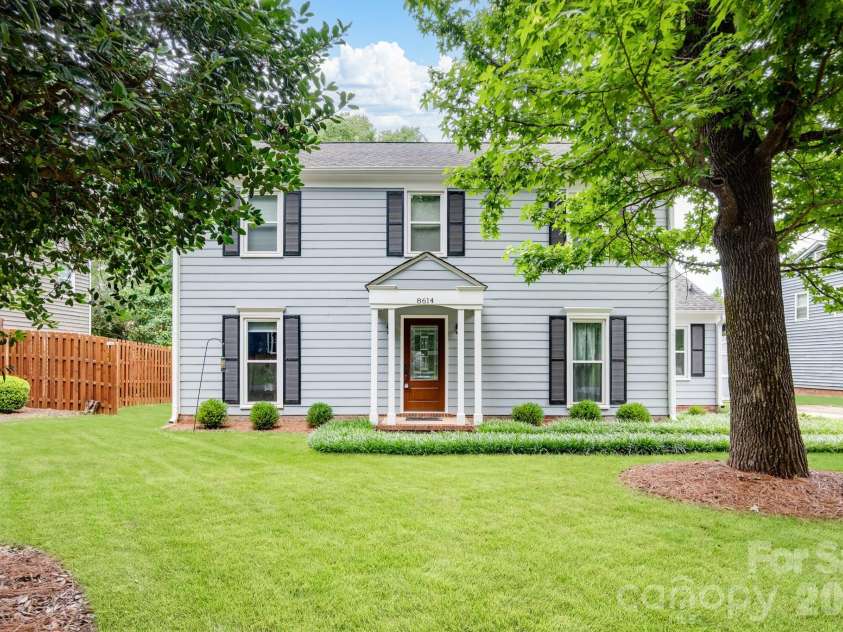8614 Ducksbill Drive, Charlotte, NC 28277.  MLS# CAR4394654, YatesRealty ID 36048. 