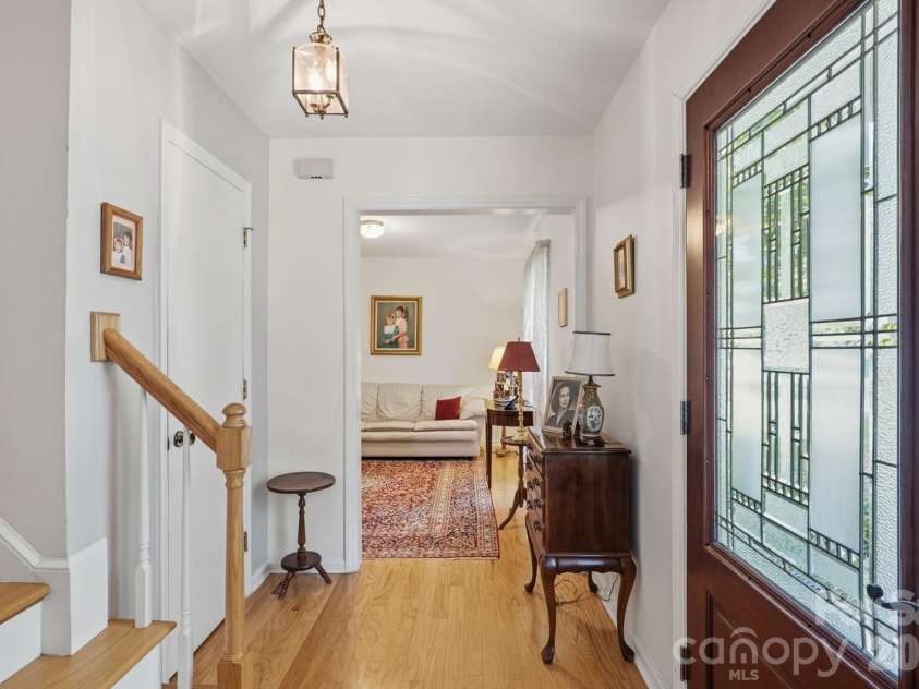 8614 Ducksbill Drive, Charlotte, NC 28277.  MLS# CAR4394654, YatesRealty ID 36048. 