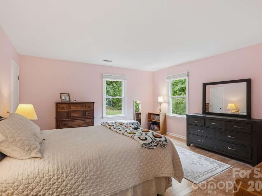 8614 Ducksbill Drive, Charlotte, NC 28277.  MLS# CAR4394654, YatesRealty ID 36048. 