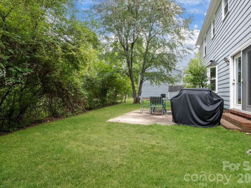 8614 Ducksbill Drive, Charlotte, NC 28277.  MLS# CAR4394654, YatesRealty ID 36048. 