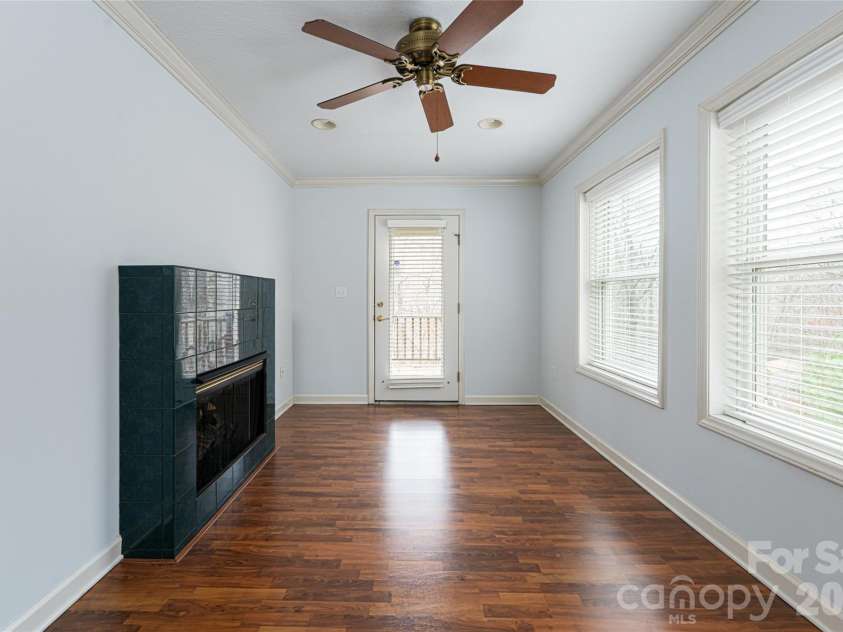 31 Timber Park Drive, Black Mountain, NC 28711.  MLS# CAR4336754, YatesRealty ID 3605. 