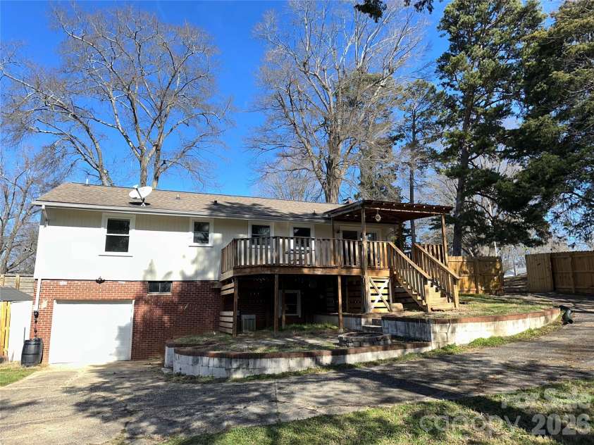 413 Roberts Street, Salisbury, NC 28144.  MLS# CAR4341075, YatesRealty ID 3605. Garage / Covered deck 