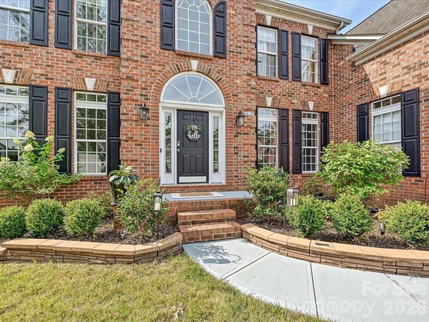 6609 Augustine Way, Charlotte, NC 28270.  MLS# CAR4398233, YatesRealty ID 36052. 