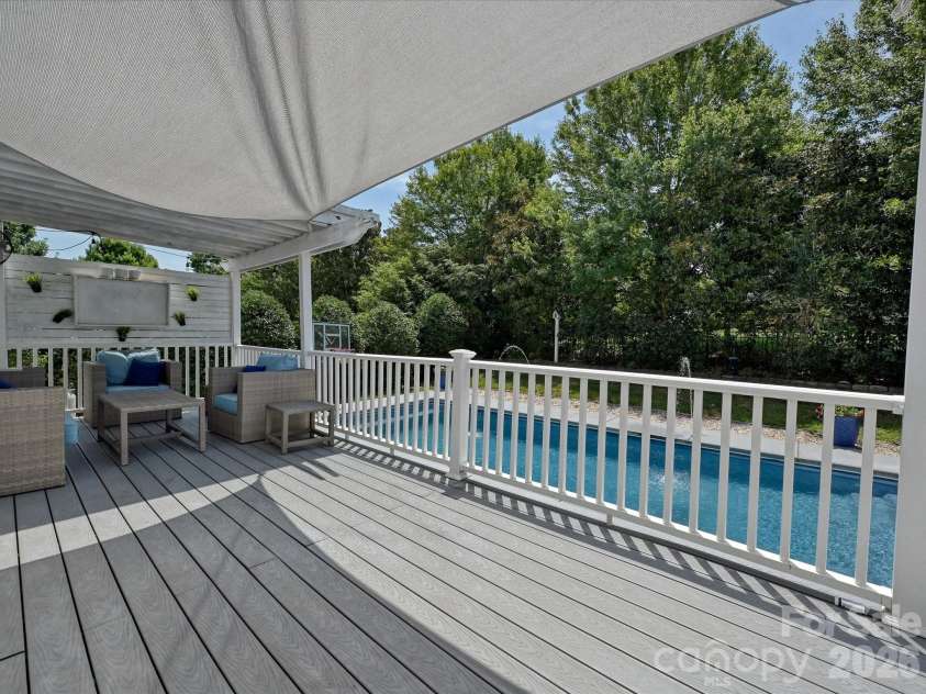 6609 Augustine Way, Charlotte, NC 28270.  MLS# CAR4398233, YatesRealty ID 36052. 