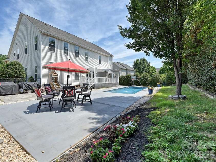 6609 Augustine Way, Charlotte, NC 28270.  MLS# CAR4398233, YatesRealty ID 36052. 