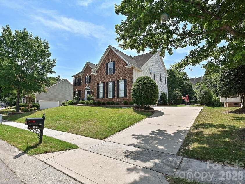 6609 Augustine Way, Charlotte, NC 28270.  MLS# CAR4398233, YatesRealty ID 36052. 