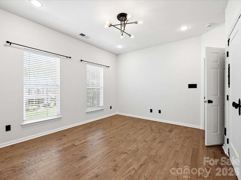 6609 Augustine Way, Charlotte, NC 28270.  MLS# CAR4398233, YatesRealty ID 36052. BR 3