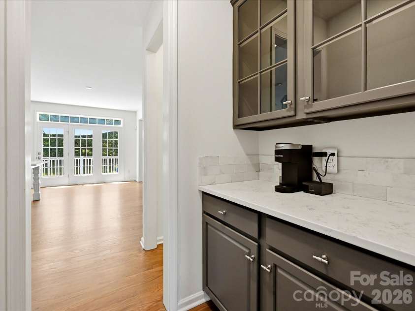 6609 Augustine Way, Charlotte, NC 28270.  MLS# CAR4398233, YatesRealty ID 36052. Coffee Sration