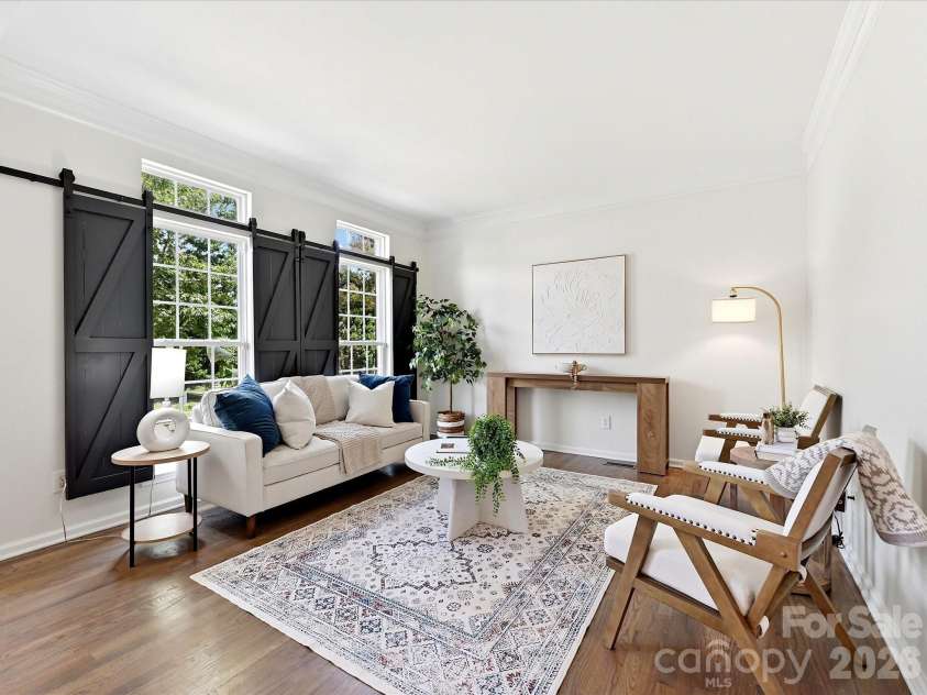 6609 Augustine Way, Charlotte, NC 28270.  MLS# CAR4398233, YatesRealty ID 36052. Front Living Room