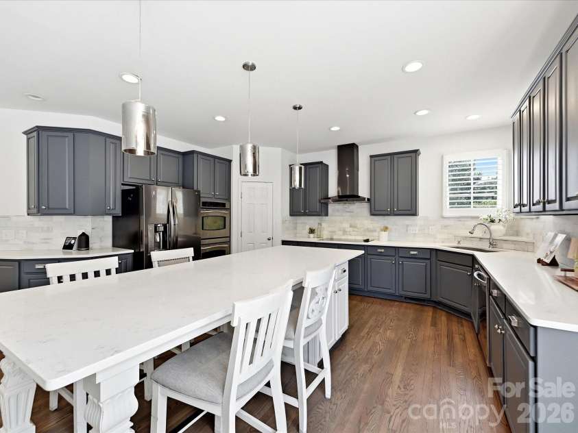 6609 Augustine Way, Charlotte, NC 28270.  MLS# CAR4398233, YatesRealty ID 36052. Kitchen