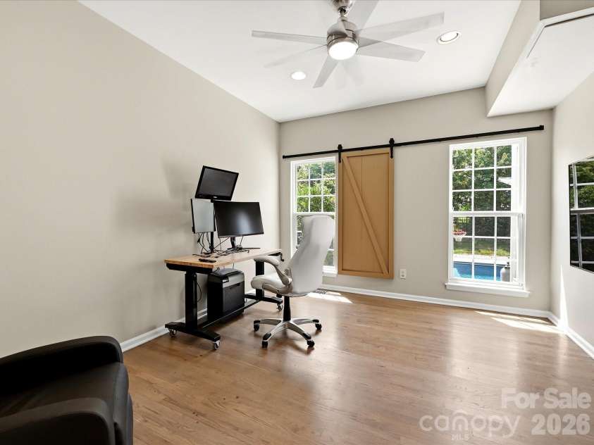 6609 Augustine Way, Charlotte, NC 28270.  MLS# CAR4398233, YatesRealty ID 36052. Office/BR 1