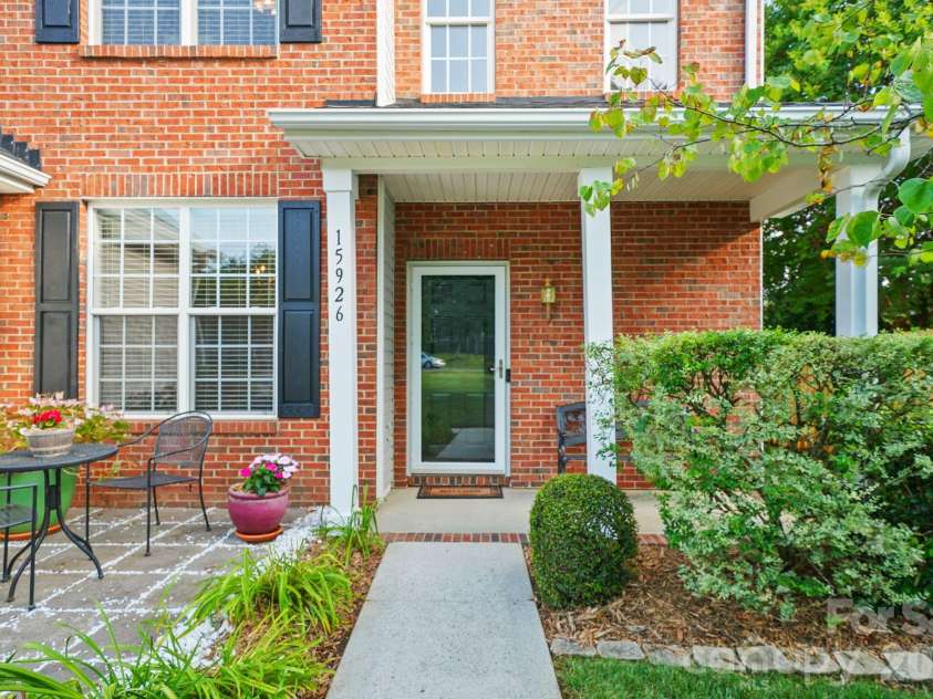 15926 Bubbling Branch Lane, Charlotte, NC 28273.  MLS# CAR4399403, YatesRealty ID 36053. 