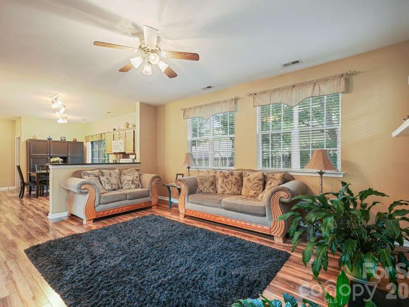 15926 Bubbling Branch Lane, Charlotte, NC 28273.  MLS# CAR4399403, YatesRealty ID 36053. 