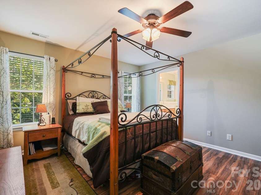 15926 Bubbling Branch Lane, Charlotte, NC 28273.  MLS# CAR4399403, YatesRealty ID 36053. 