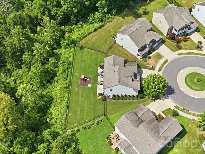 2104 Angel Oak Drive, Fort Mill, SC 29715.  MLS# CAR4399145, YatesRealty ID 36055. 