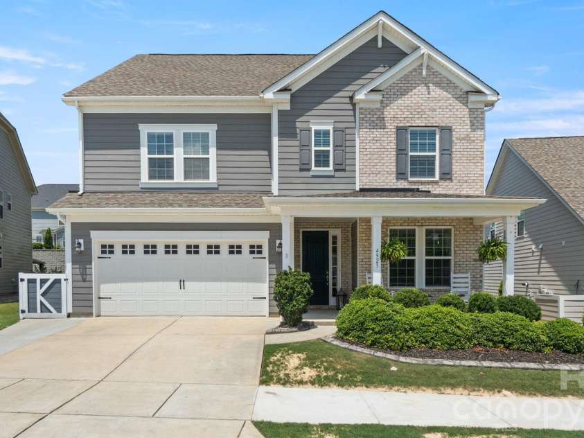 4523 Waylon Avenue, Fort Mill, SC 29715.  MLS# CAR4399850, YatesRealty ID 36056. 