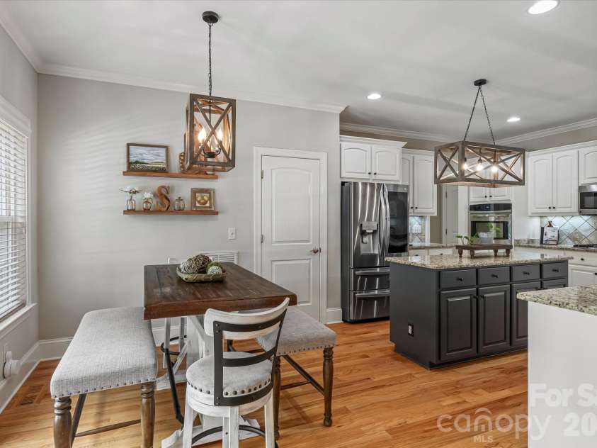 115 Orchard Farm Lane, Mooresville, NC 28117.  MLS# CAR4400248, YatesRealty ID 36057. 