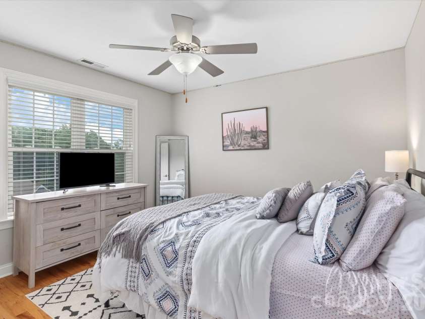 115 Orchard Farm Lane, Mooresville, NC 28117.  MLS# CAR4400248, YatesRealty ID 36057. 