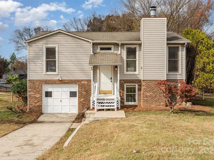 11031 Mallard Crossing Drive, Charlotte, NC 28262.  MLS# CAR4317615, YatesRealty ID 3606. 