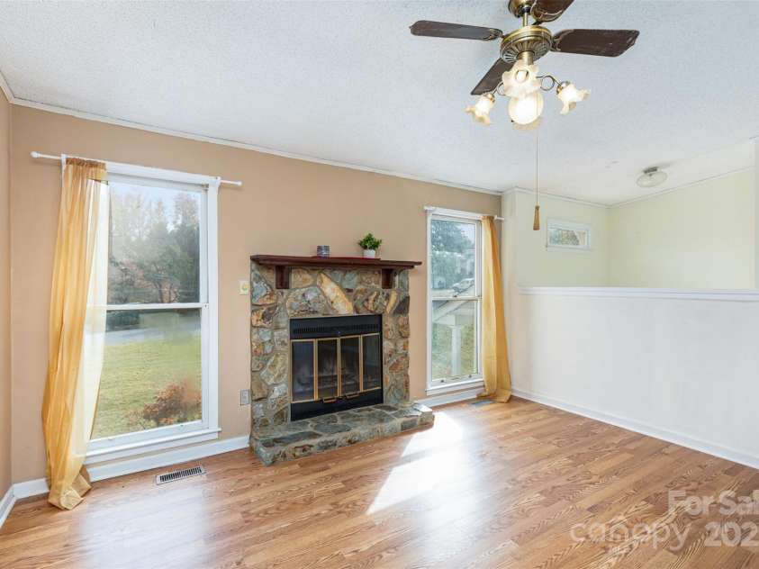 11031 Mallard Crossing Drive, Charlotte, NC 28262.  MLS# CAR4317615, YatesRealty ID 3606. 