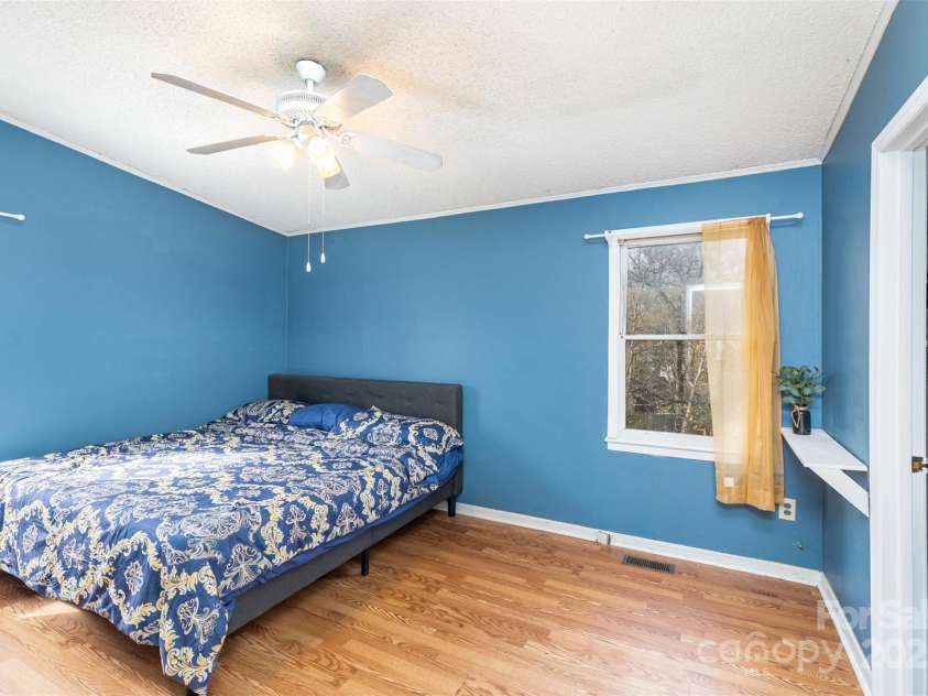 11031 Mallard Crossing Drive, Charlotte, NC 28262.  MLS# CAR4317615, YatesRealty ID 3606. 