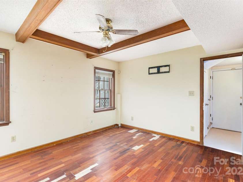 11031 Mallard Crossing Drive, Charlotte, NC 28262.  MLS# CAR4317615, YatesRealty ID 3606. 