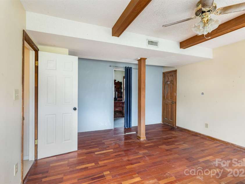 11031 Mallard Crossing Drive, Charlotte, NC 28262.  MLS# CAR4317615, YatesRealty ID 3606. 