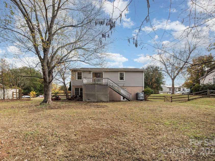 11031 Mallard Crossing Drive, Charlotte, NC 28262.  MLS# CAR4317615, YatesRealty ID 3606. 