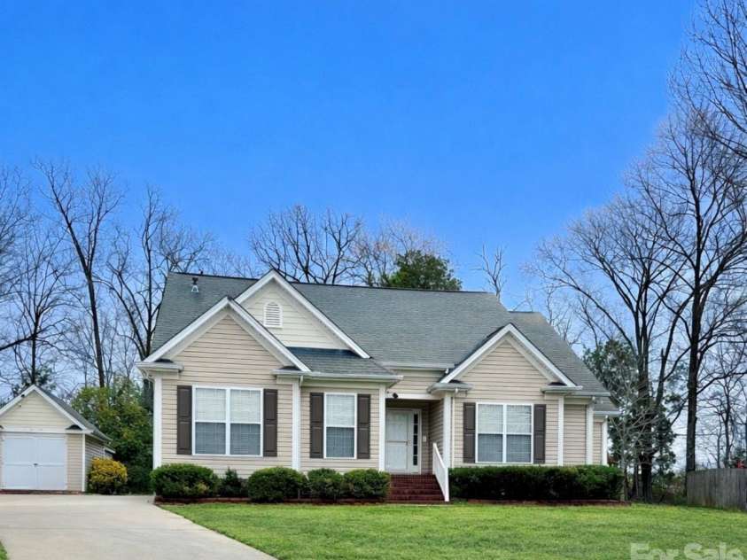 3170 Yates Mill Drive, Concord, NC 28027.  MLS# CAR4353892, YatesRealty ID 3606. 
