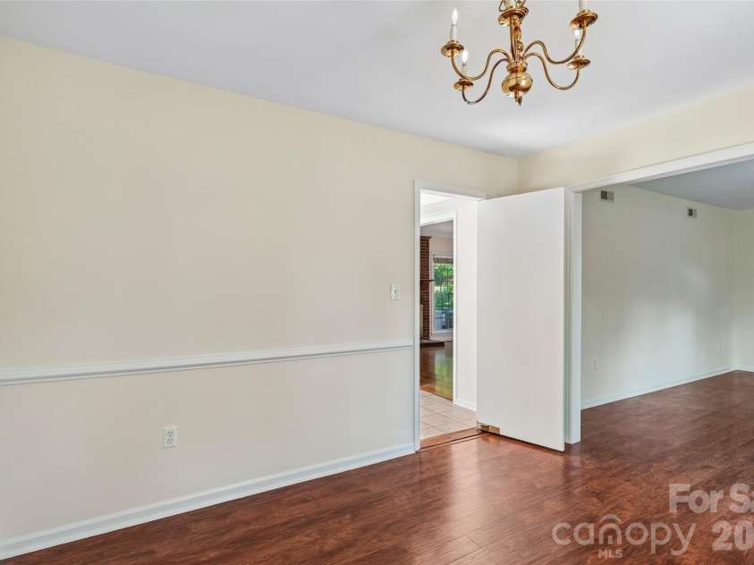 11616 Parks Farm Lane, Charlotte, NC 28277.  MLS# CAR4400042, YatesRealty ID 36060. 