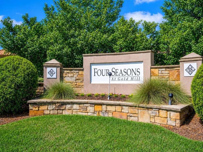1712 Quartz Ridge, Fort Mill, SC 29708.  MLS# CAR4400529, YatesRealty ID 36061. 