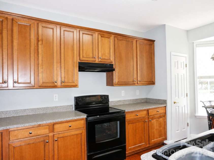 1712 Quartz Ridge, Fort Mill, SC 29708.  MLS# CAR4400529, YatesRealty ID 36061. 