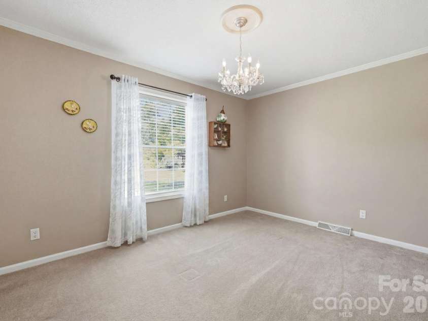 112 23rd Street, Newton, NC 28658.  MLS# CAR4400993, YatesRealty ID 36063. 