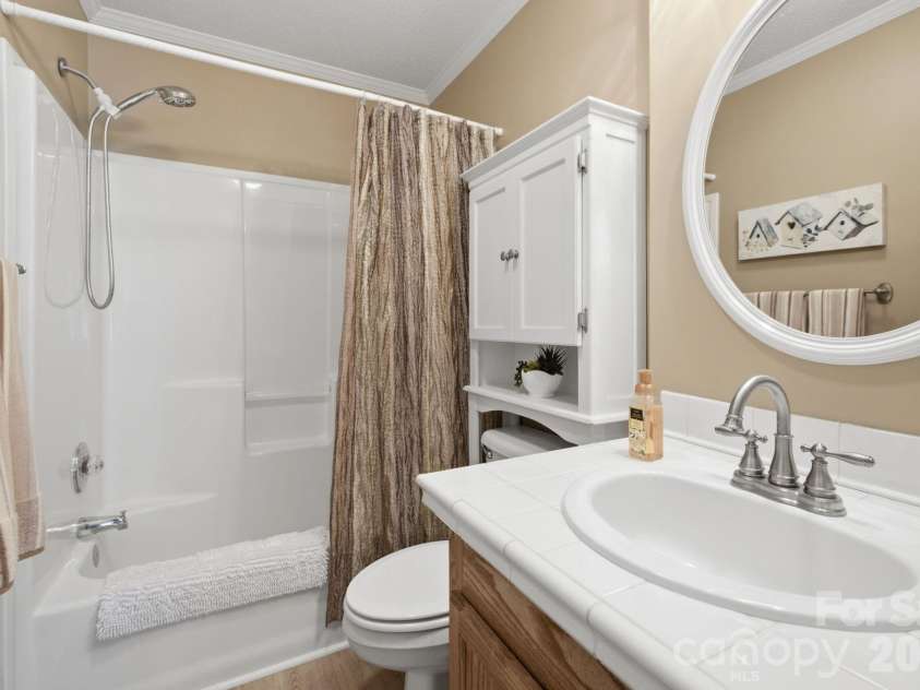 112 23rd Street, Newton, NC 28658.  MLS# CAR4400993, YatesRealty ID 36063. 