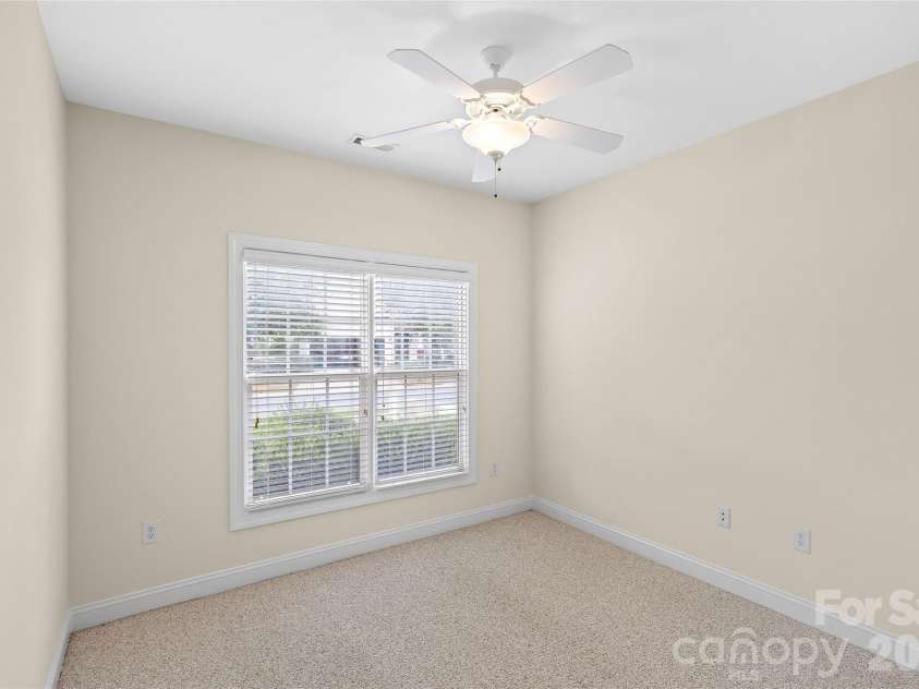 1017 Curry Way, Matthews, NC 28104.  MLS# CAR4402195, YatesRealty ID 36064. 