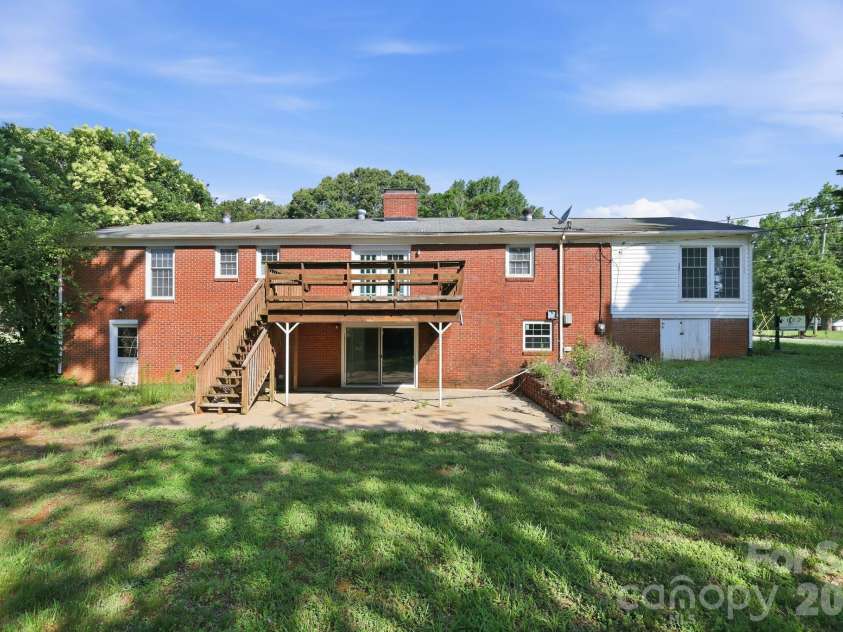 310 Roy Eaker Road, Cherryville, NC 28021.  MLS# CAR4391935, YatesRealty ID 36065. 