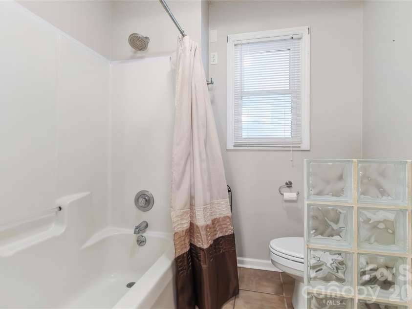 3005 Weddington Road, Monroe, NC 28110.  MLS# CAR4402031, YatesRealty ID 36067. 