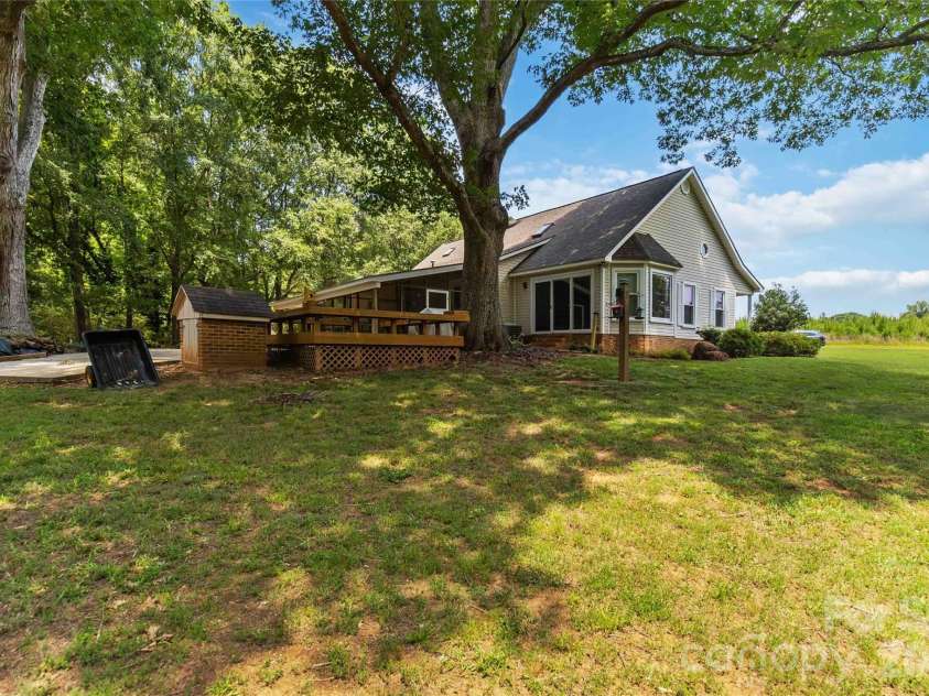 3005 Weddington Road, Monroe, NC 28110.  MLS# CAR4402031, YatesRealty ID 36067. 