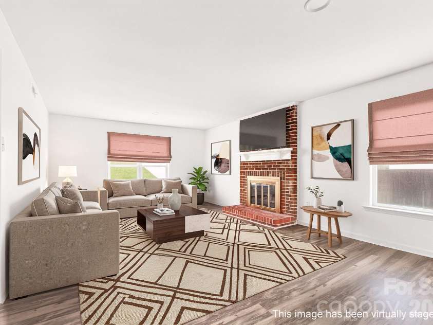 616 Silversmith Lane, Charlotte, NC 28270.  MLS# CAR4395156, YatesRealty ID 36068. 
