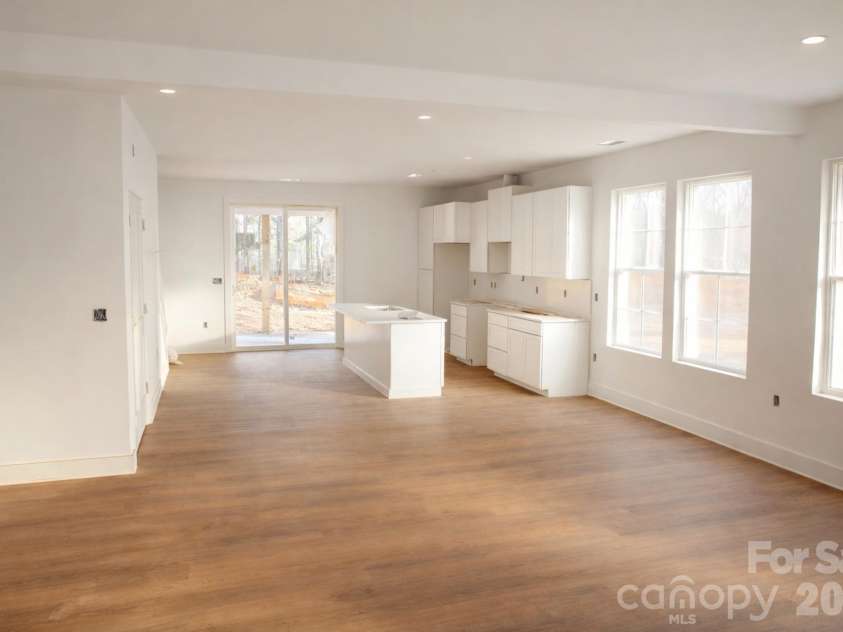 1424 Quiver Way, York, SC 29745.  MLS# CAR4338273, YatesRealty ID 3607. 