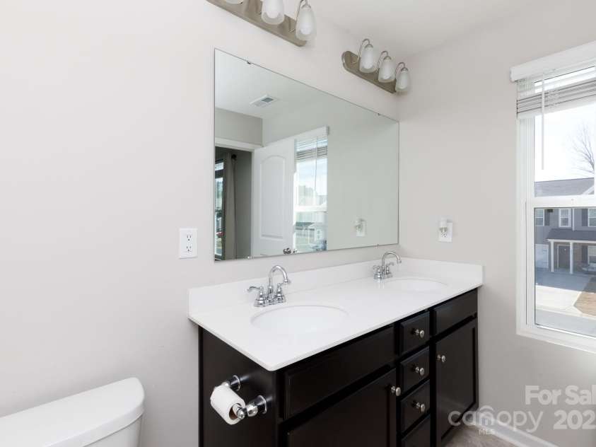 446 Brannon Meadows Drive, York, SC 29745.  MLS# CAR4235949, YatesRealty ID 3607. 