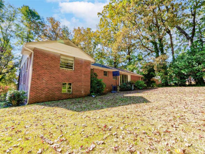 711 Groves Street, Kings Mountain, NC 28086.  MLS# CAR4318123, YatesRealty ID 3607. 