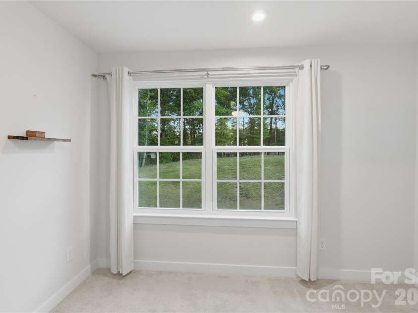 10158 Paper Birch Drive, Charlotte, NC 28215.  MLS# CAR4373913, YatesRealty ID 36070. Bedroom 3