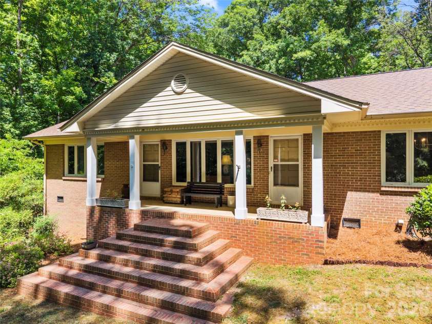 3426 Driftwood Drive, Gastonia, NC 28056.  MLS# CAR4378583, YatesRealty ID 36071. Front entry and porch